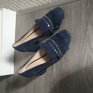 NINE WEST Navy Suede Heels with tassels, fringe, and chain size 9